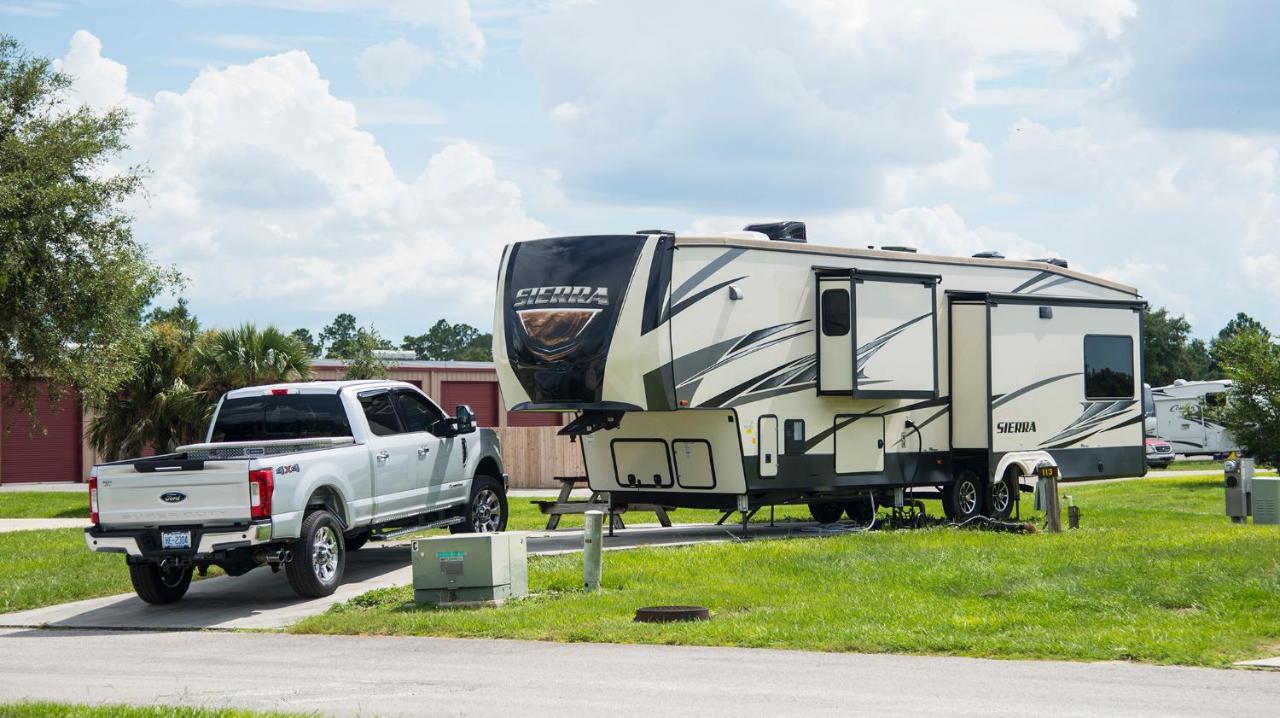 Camp Mack Lodge, Marina & Rv Resort Lake Wales Exterior foto